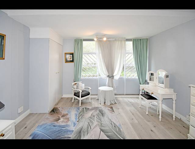 1 BEDROOM APARTMENT FOR SALE IN ATHOLL